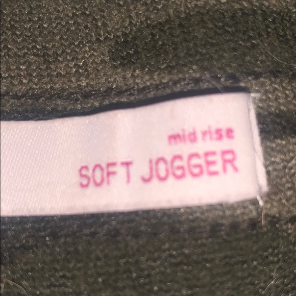 Camo sweats - Picture 2 of 2